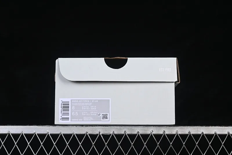 All categories Nk Air Force 1 Air Force series Nk Air Force 1 Low Air Force low-top Nike Air Force 1'07 Low Air Force 1 low-top casual sneakers IB6842-002